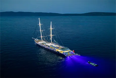 esma sultan yatı su altı ışıkları