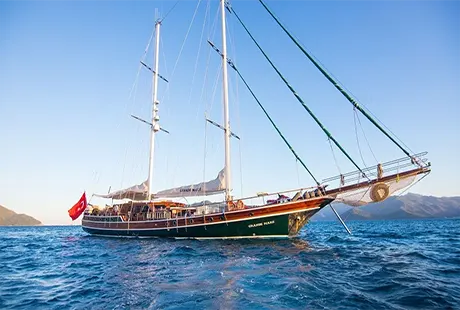 grande mare çift direkli ayna kıç tekne