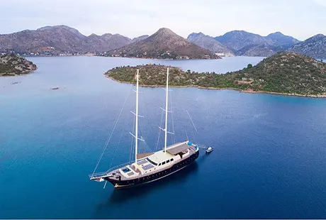 gulet nevra queen dıştan görünüm 
