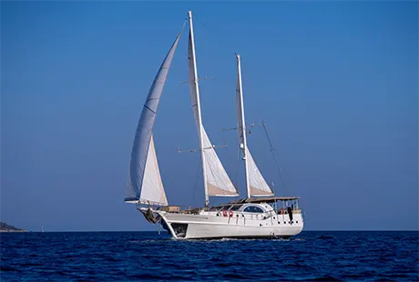 queen of sea gulet full yelken seyri 