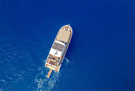kaan bey trawler tepeden görünüm 