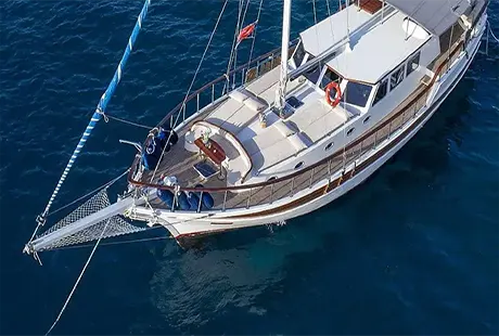 bodrum 4 kamaralı kiralık tekne karaca 