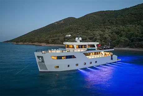 calm down lüks trawler tekne akşam görünüm 