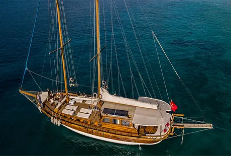 gulet golden life iskele taraftan görünüm