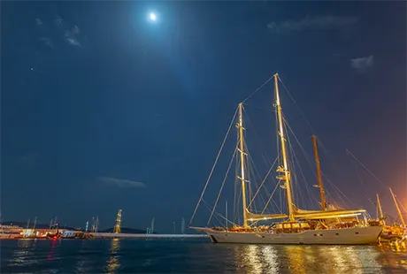 hic salta yelkenli tekne akşam görünüm 