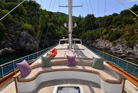 luce del mare teknesi ön güverte 