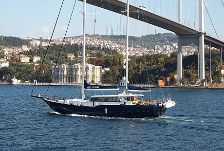 perla del mare yat istanbul boğaz geçişi