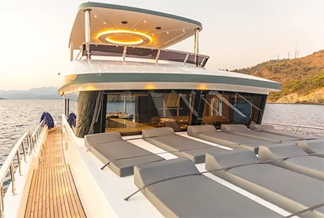ön güverte güneşlenme minderleri trawler floki 