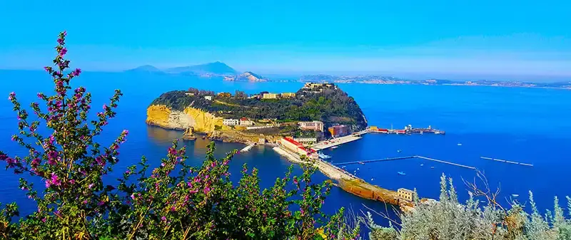 PHLEGRAEAN ADALARI & AMALFI SAHILI PHLEGRAEAN ADALARI & AMALFI SAHILI